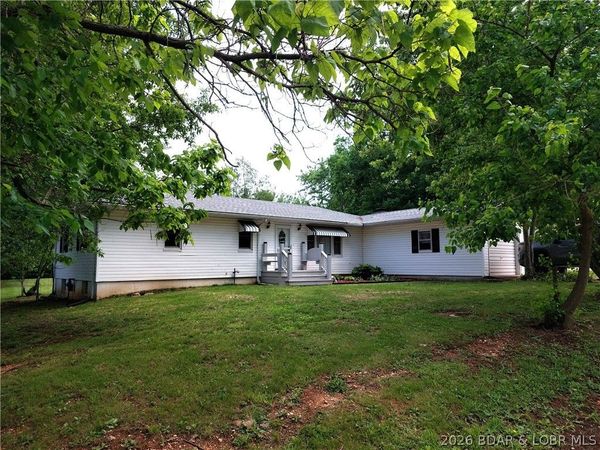 206 Hill Drive, Stover, MO 65078