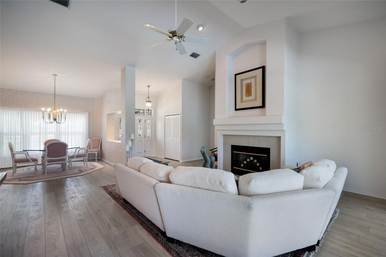 2893 Sandringham Place, Sarasota, FL 34235 Photo