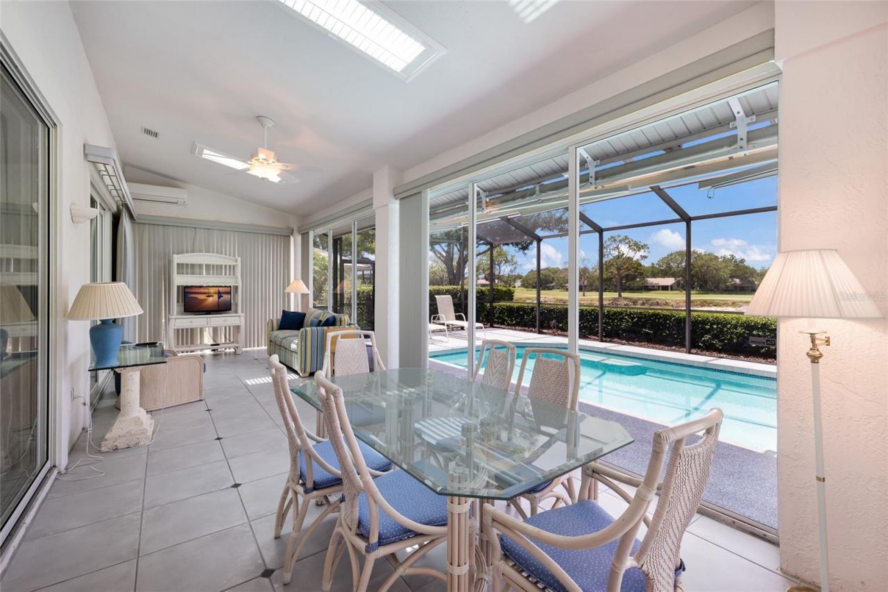 2893 Sandringham Place, Sarasota, FL 34235 Photo