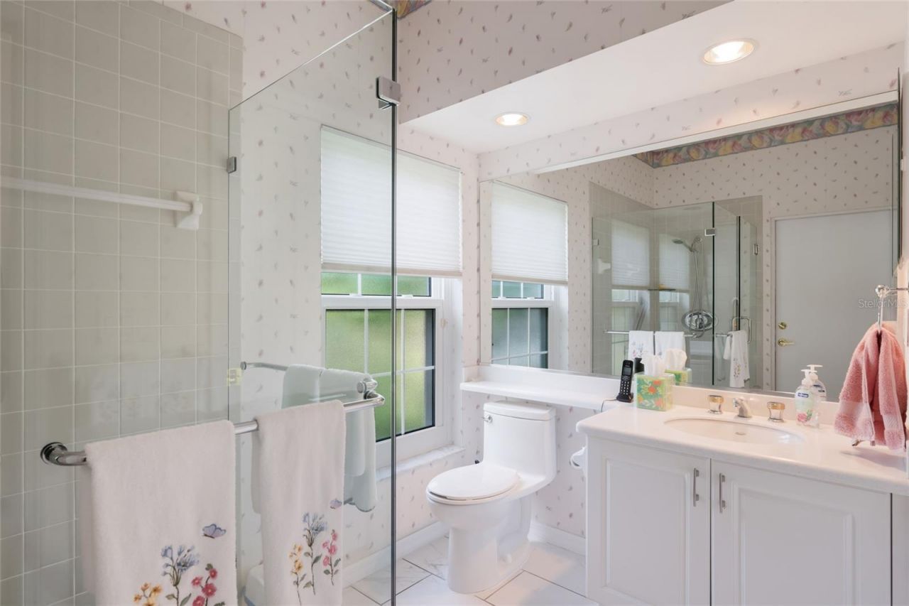 2893 Sandringham Place, Sarasota, FL 34235 Photo