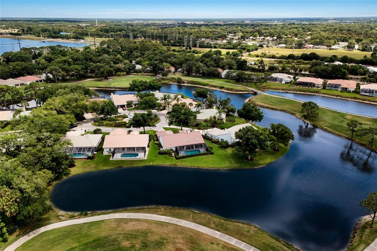 2893 Sandringham Place, Sarasota, FL 34235 Photo