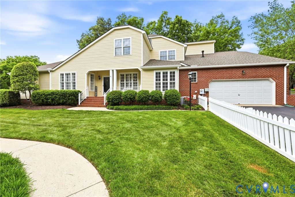 1902 Willow Cove Circle, Henrico, VA 23238 Main Photo