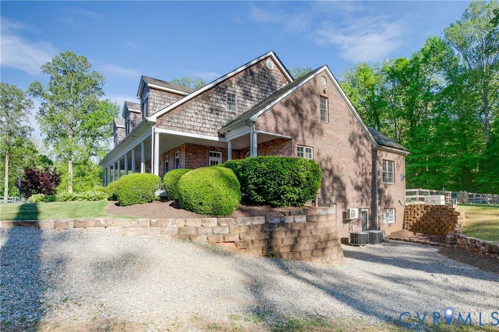 5297 Deer Beagle Lane, Hanover, VA 23069 Main Photo