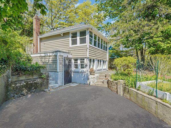 65 Woodlawn Road , Rocky Point, NY 11778