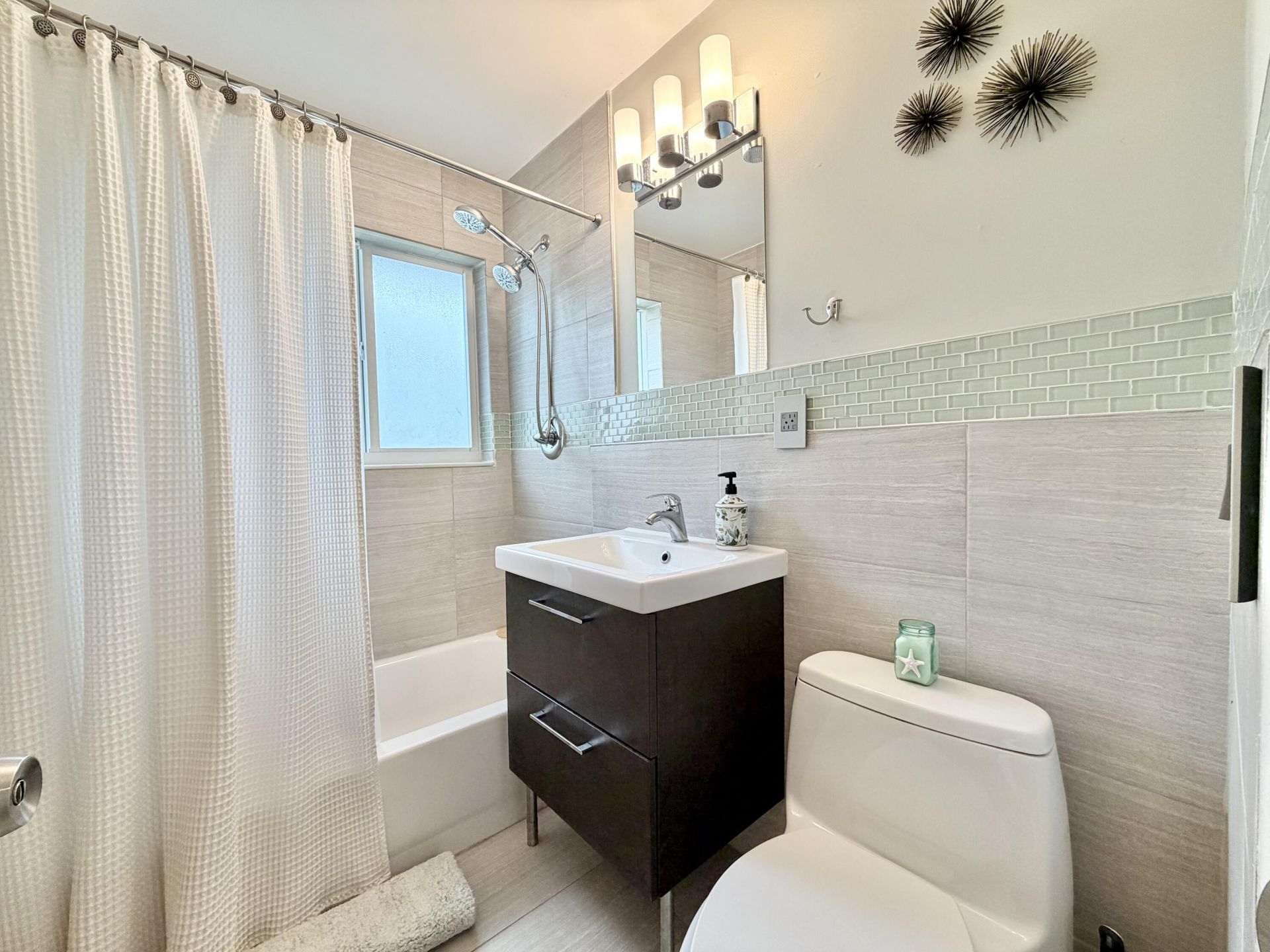 917 NE 18th Street, Fort Lauderdale, FL 33305 Photo