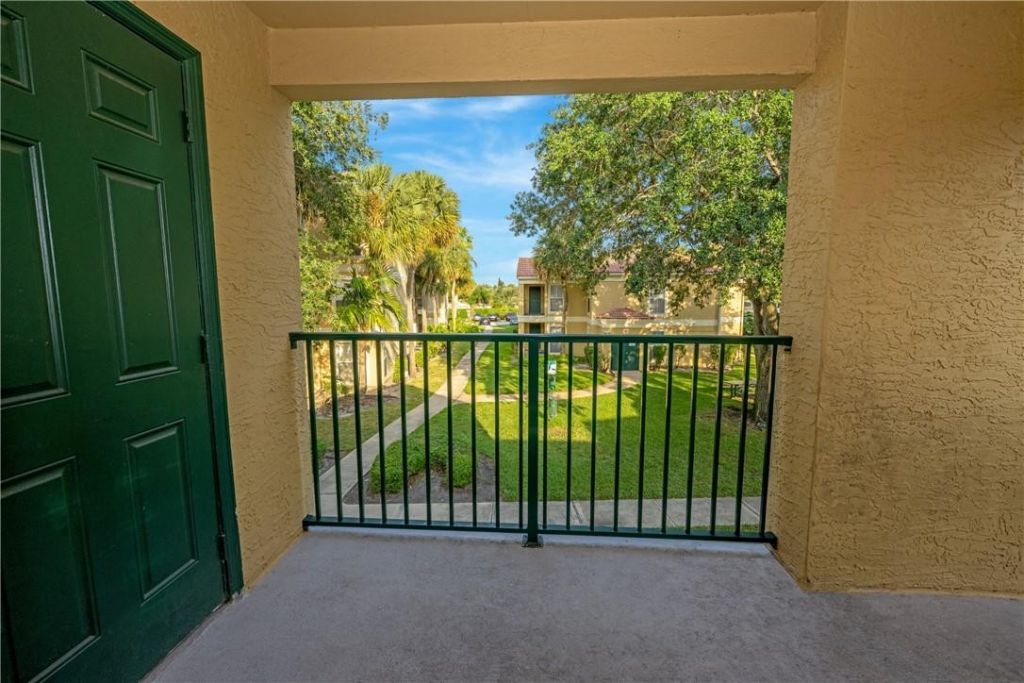 799 Riverside Drive, Unit 1021, Coral Springs, FL 33071 Photo