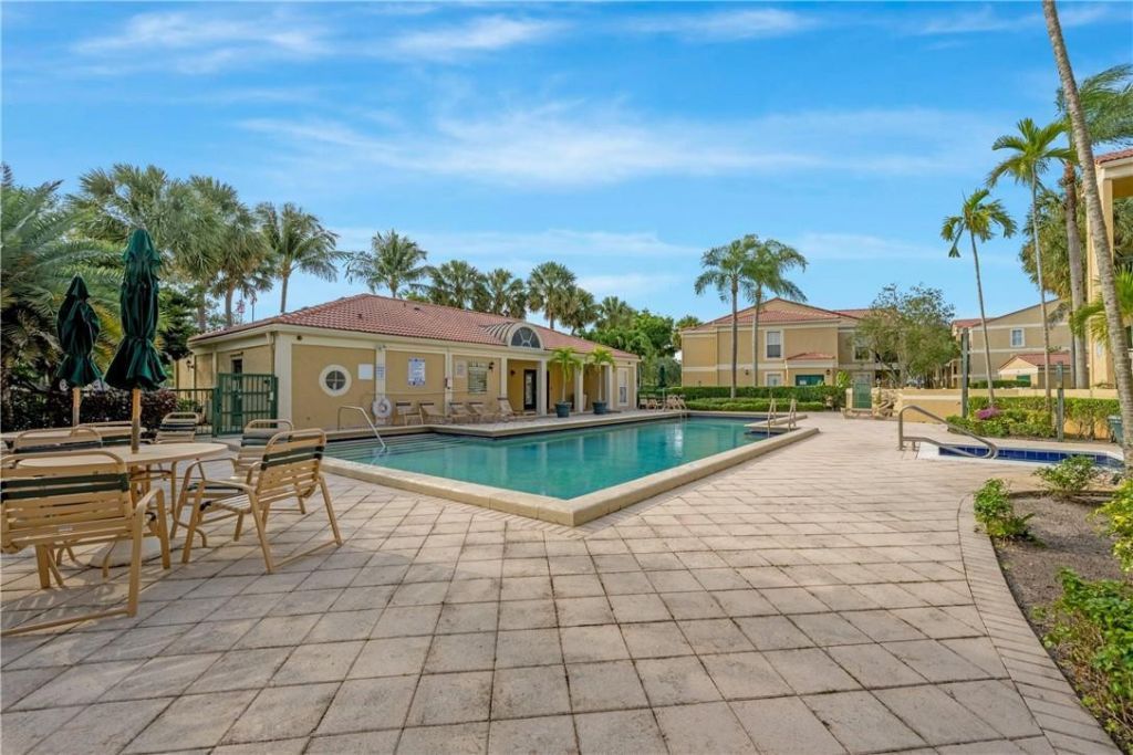 799 Riverside Drive, Unit 1021, Coral Springs, FL 33071 Photo