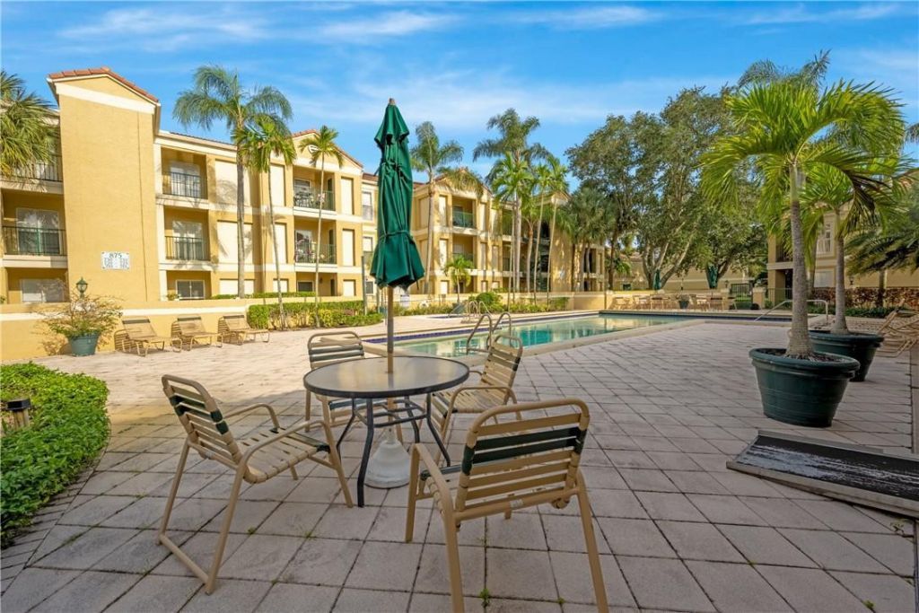 799 Riverside Drive, Unit 1021, Coral Springs, FL 33071 Photo