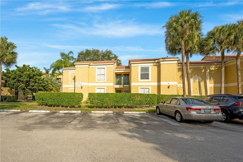 799 Riverside Drive, Unit 1021, Coral Springs, FL 33071 Photo