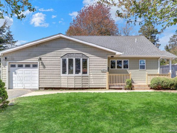 339 Barton Avenue , East Patchogue, NY 11772