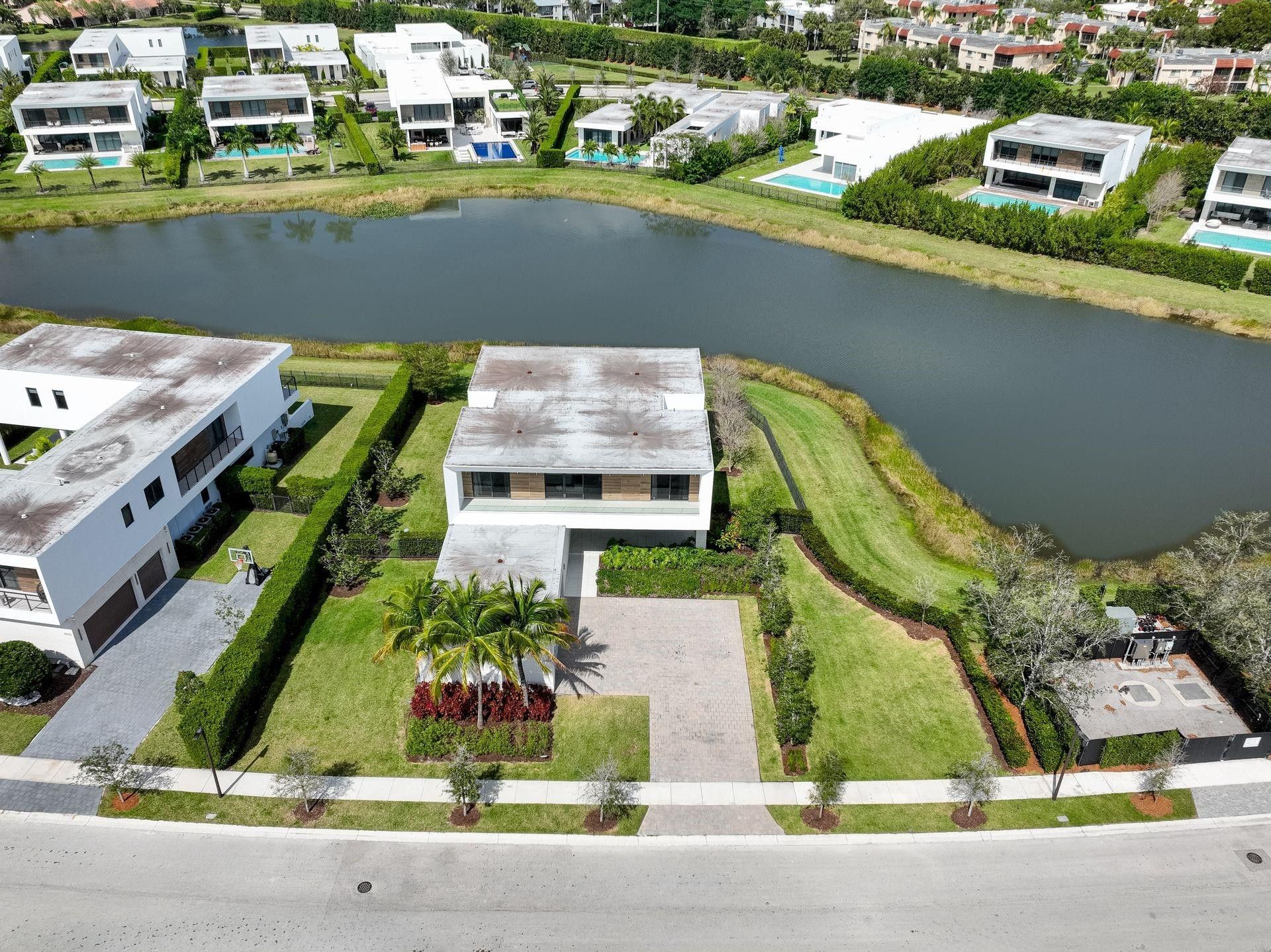 16553 Botaniko Drive S, Weston, FL 33326 Photo