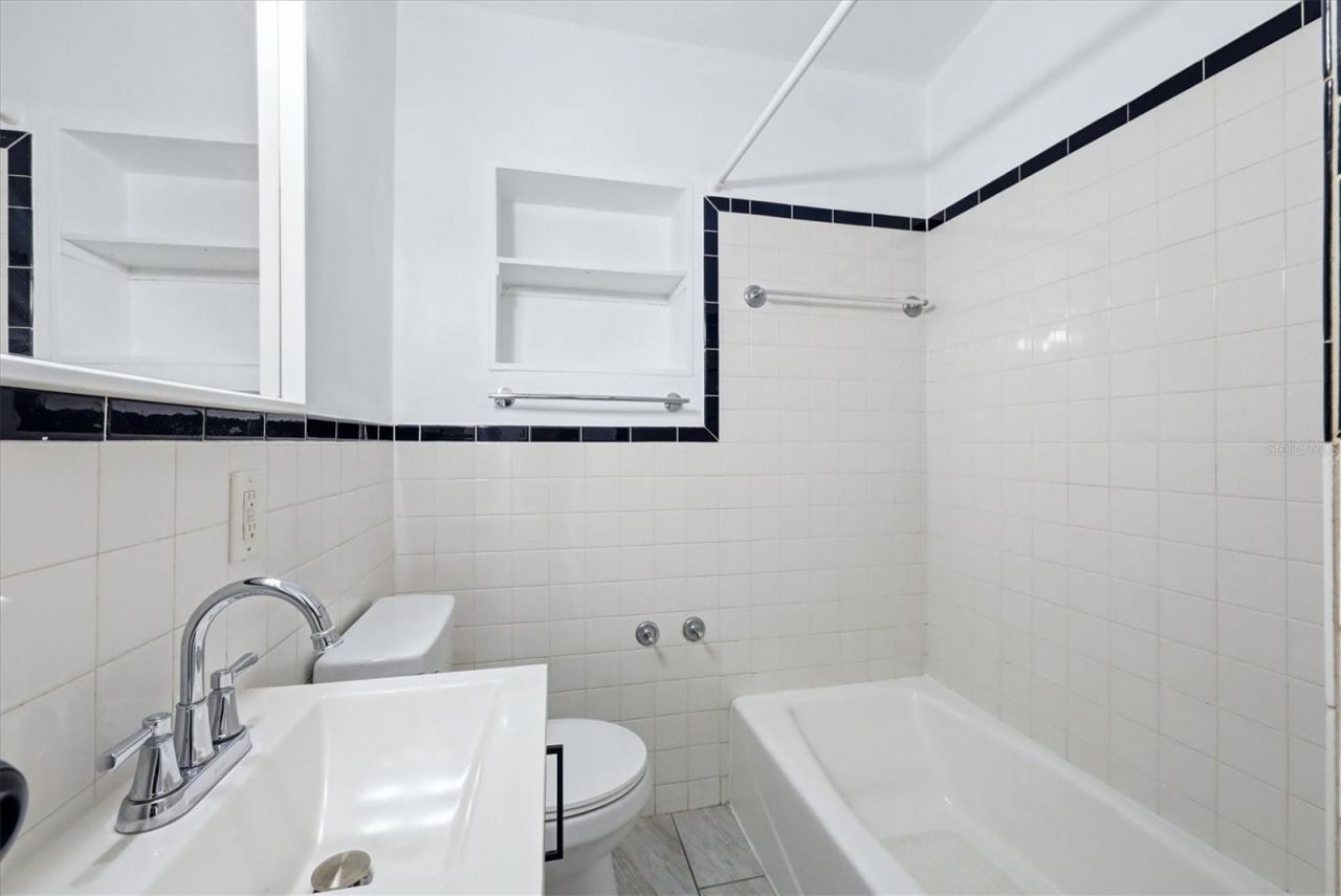1007 26th Avenue W, Palmetto, FL 34221 Photo