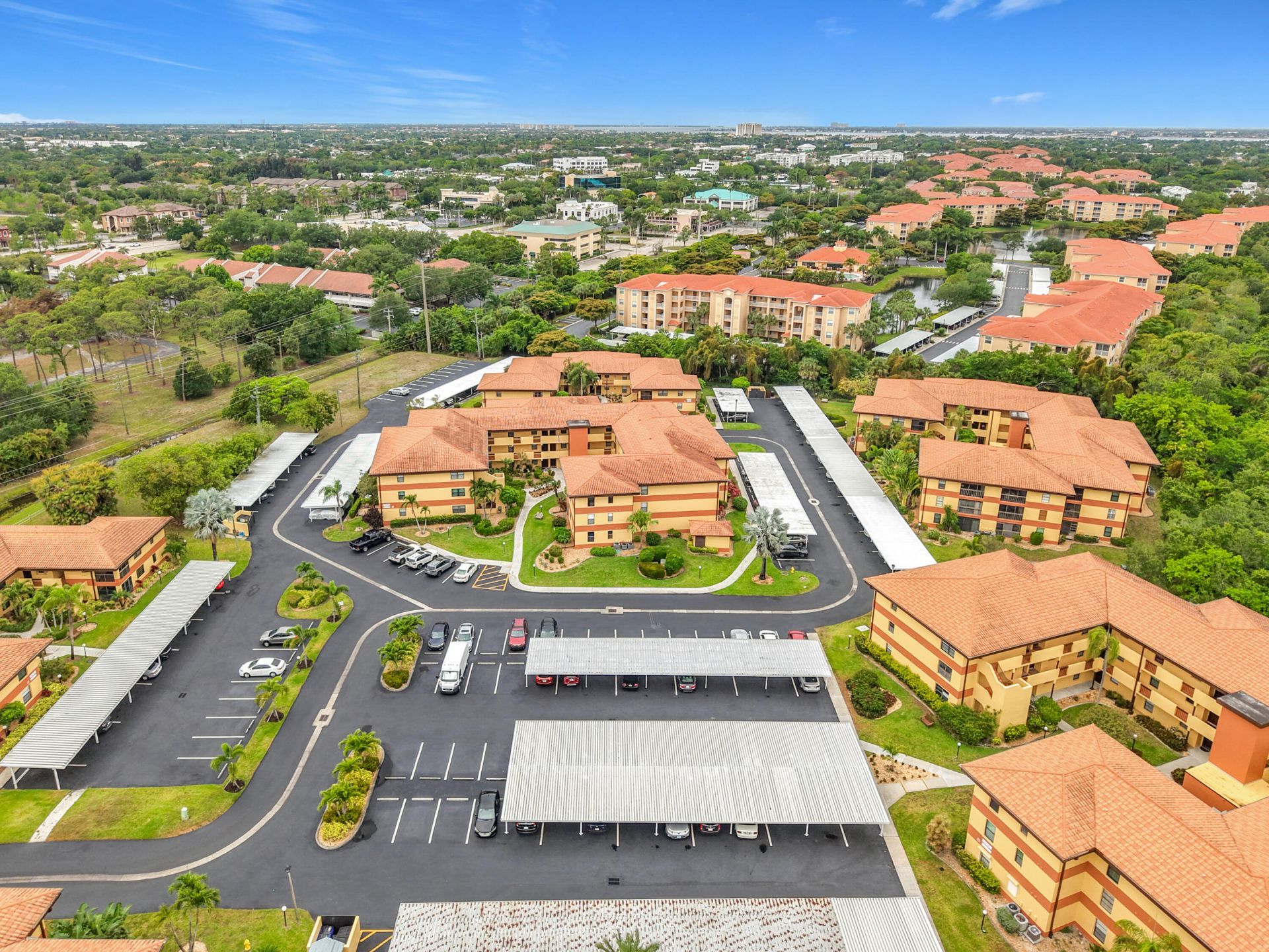 6146 Whiskey Creek Drive, Fort Myers, FL 33919 Photo
