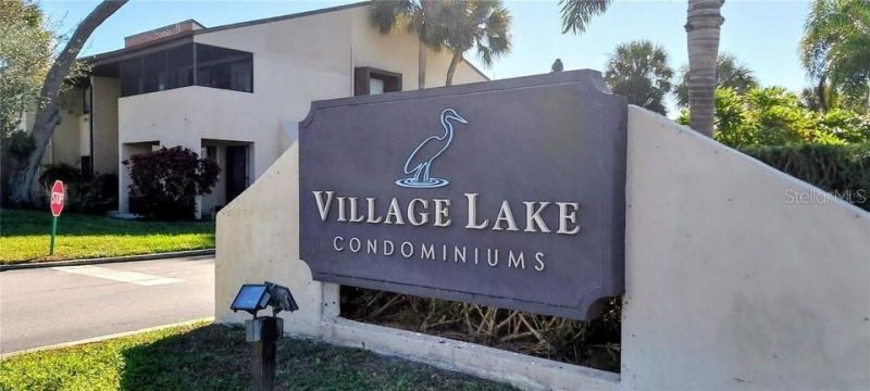 855 N Village Drive N, Unit 101, Saint Petersburg, FL 33716 Photo