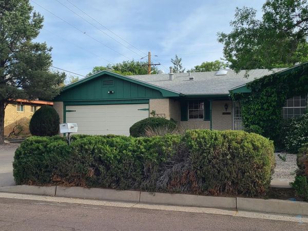 7900 Palo Duro Avenue NE, Albuquerque, NM 87110