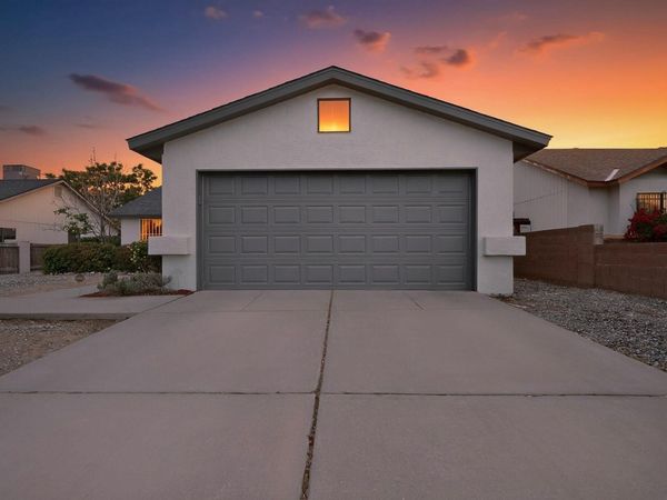 919 Sunbird Road SW, Albuquerque, NM 87121