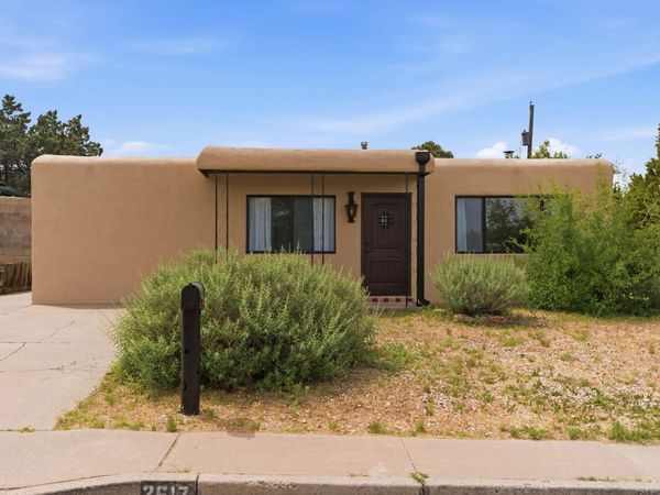 2617 Hagland Place NE, Albuquerque, NM 87112
