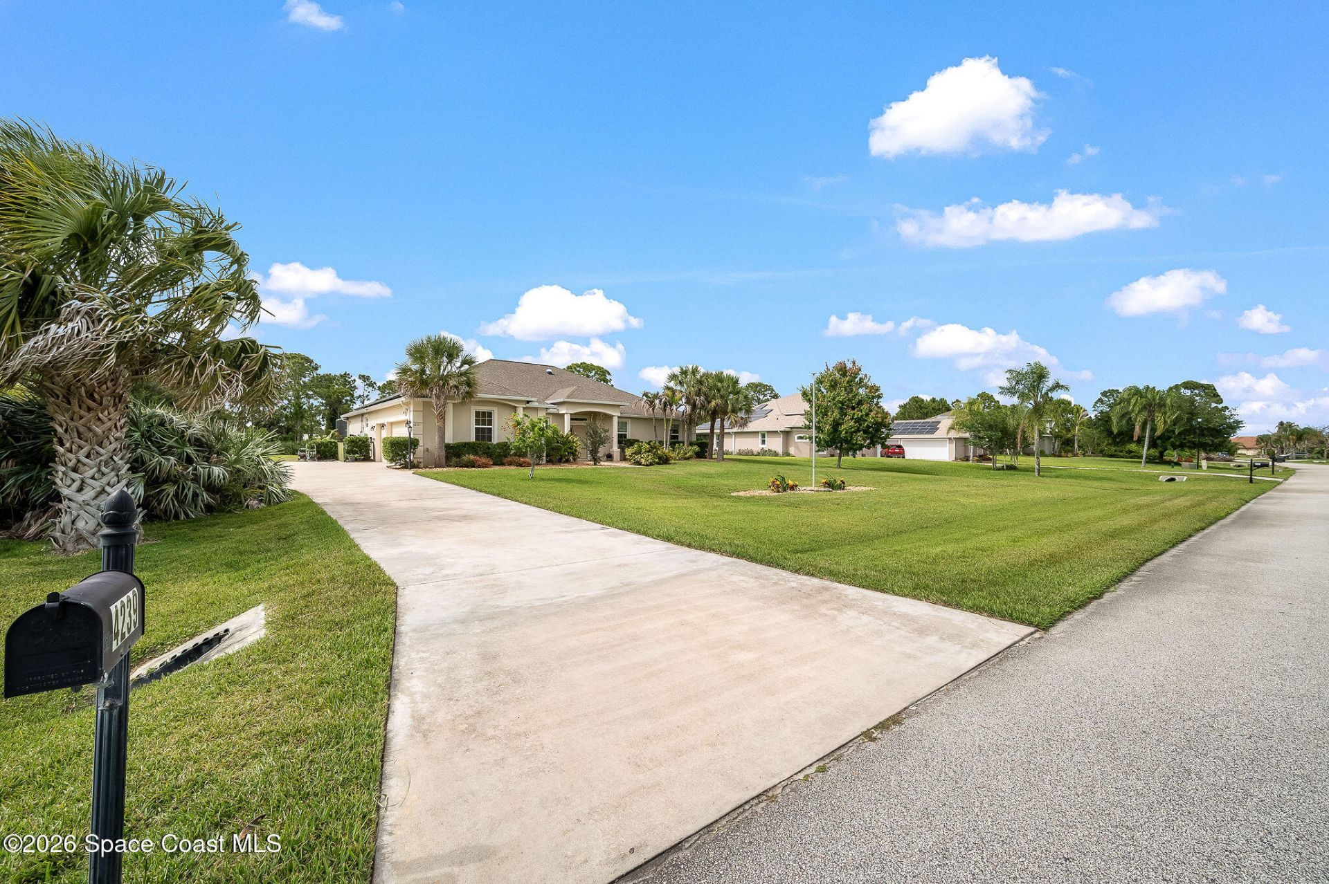 4239 Gardenwood Circle , Grant, FL 32949 Photo