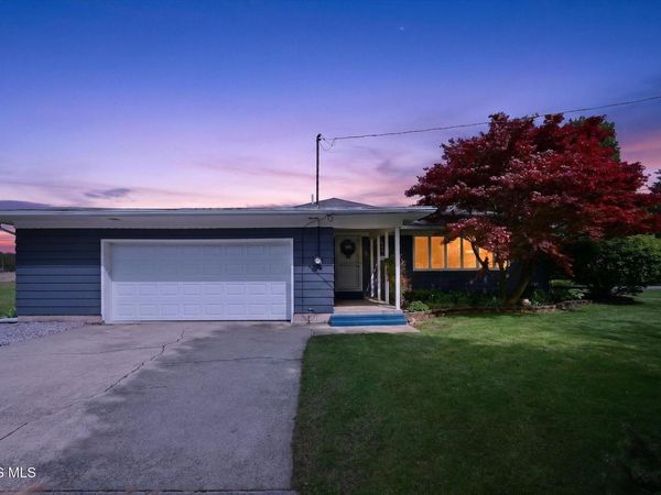 18514 Tontogany Creek Road, Bowling Green, OH 43402