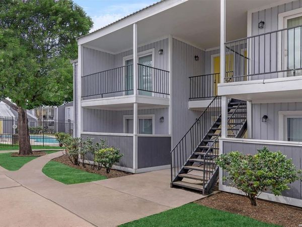 10402 Sandpiper, Unit 15-237, Houston, TX 77429