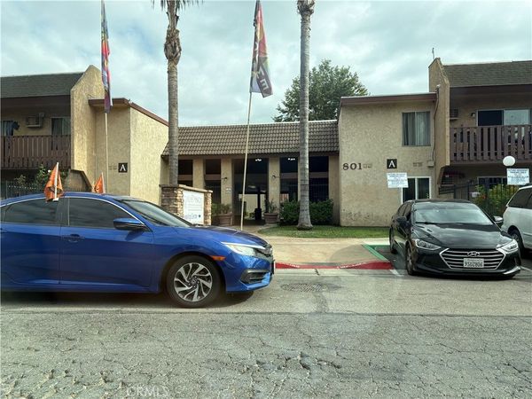 801 S Lyon #A110, Santa Ana, CA 92705