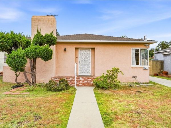 2459 Maine Avenue, Long Beach, CA 90806