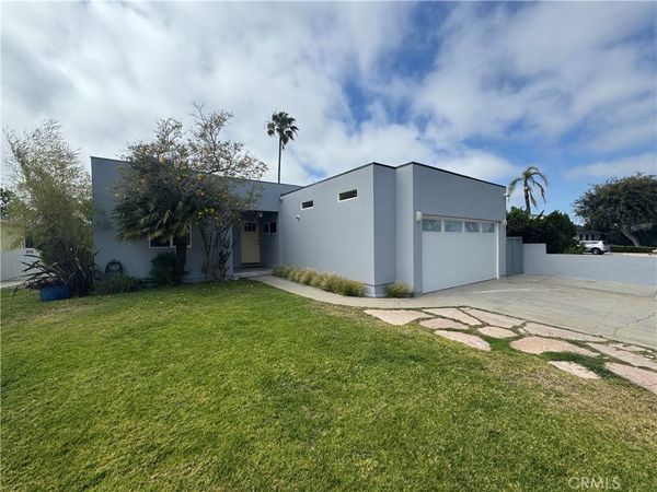 929 Lomita, El Segundo, CA 90245