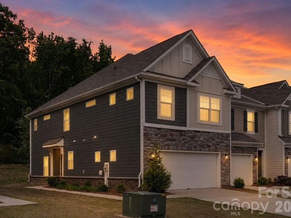 230 Quinn Road , Unit 21, Matthews, NC 28104