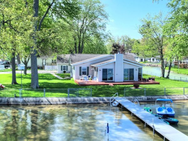 12880 Hazel Drive, Wayland, MI 49348