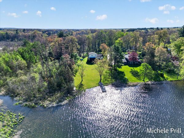 937 Bruce Drive, Middleville, MI 49333