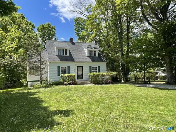 985 Storrs, Mansfield, CT 06268