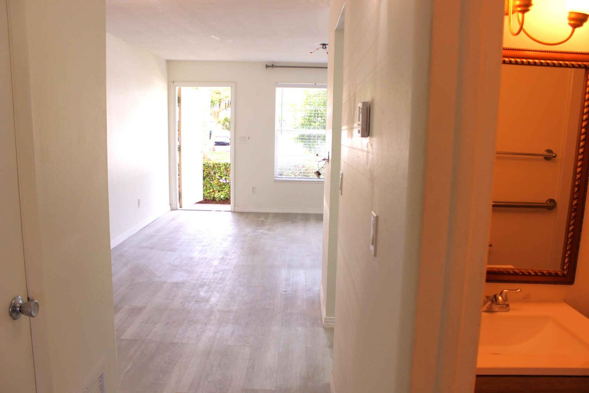 2929 SE Ocean Boulevard, Unit B2, Stuart, FL 34996 Photo