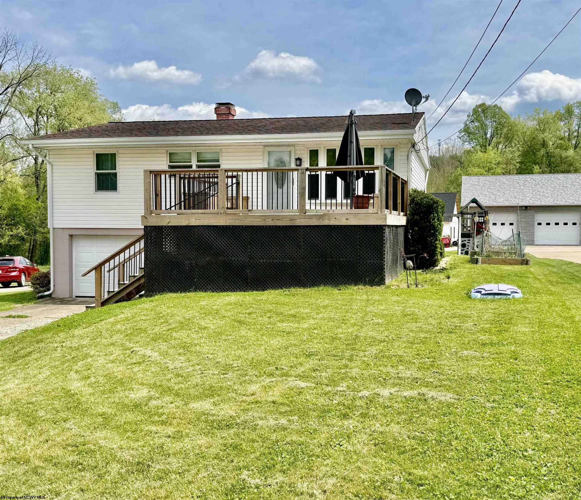 107 Mohawk Drive, Barrackville, WV 26559 Main Photo