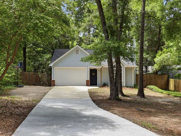 1628 Flint Ridge Lane, Tallahassee, FL 32312