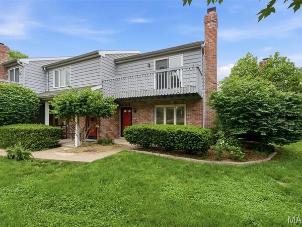 2 Hull Avenue , St Louis, MO 63119