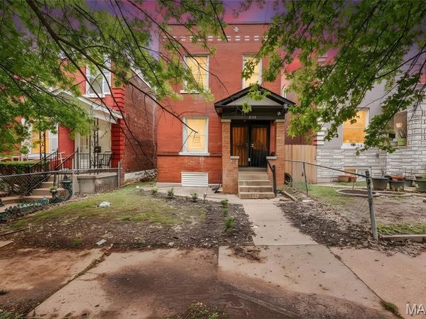 3511 Pennsylvania Avenue , St Louis, MO 63118