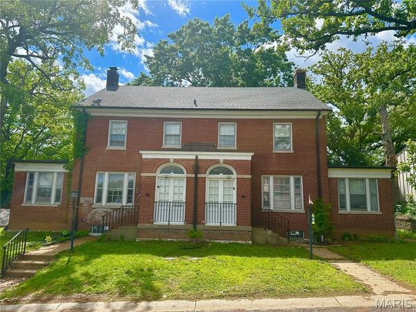 205 Grover Road , St Louis, MO 63125