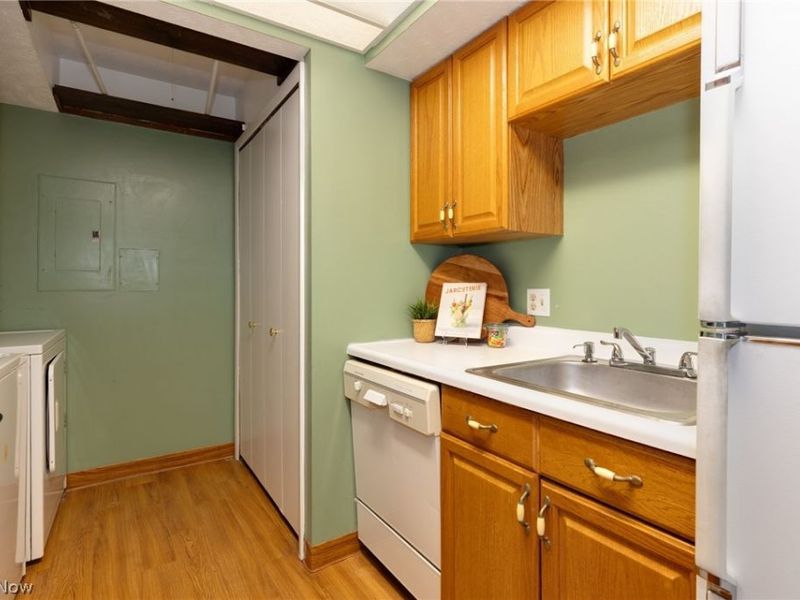 10362 Independence Drive, Unit 19B, North Royalton, OH 44133 Photo 13