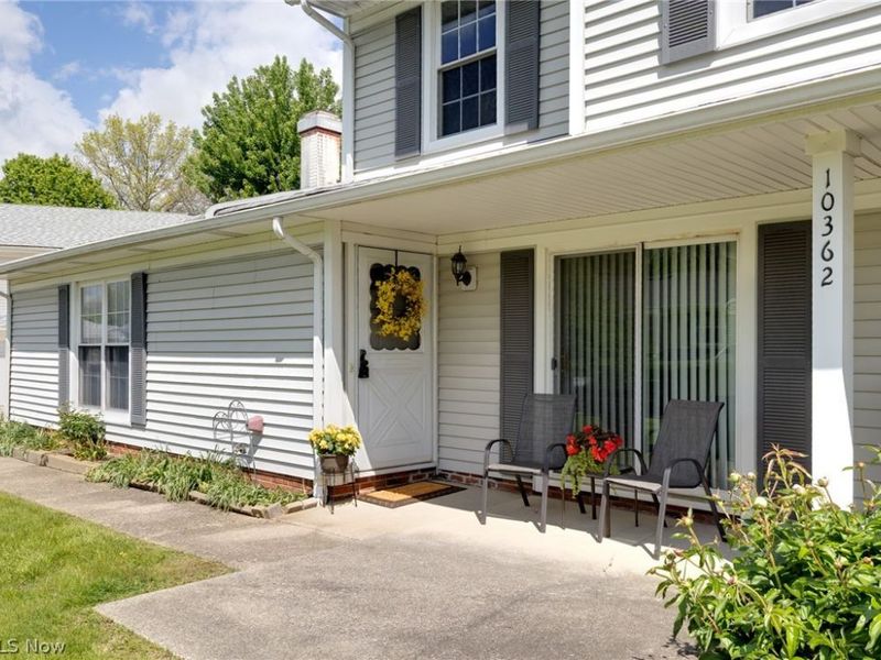 10362 Independence Drive, Unit 19B, North Royalton, OH 44133 Photo 2