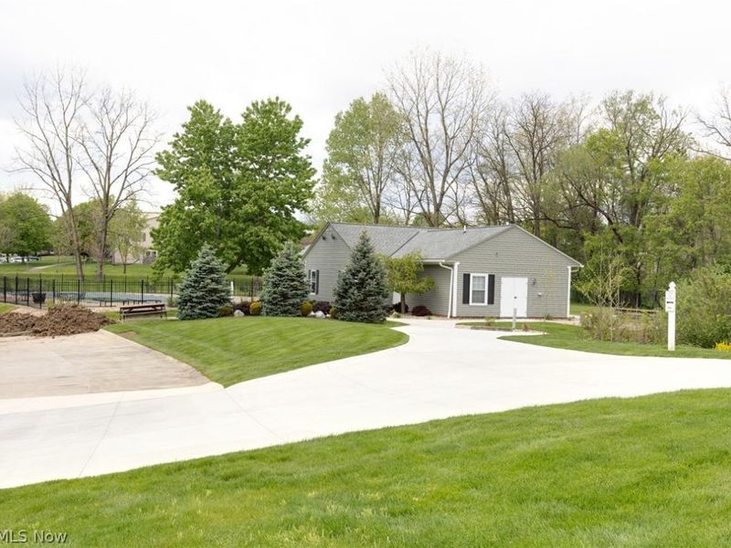 10362 Independence Drive, Unit 19B, North Royalton, OH 44133 Photo 23