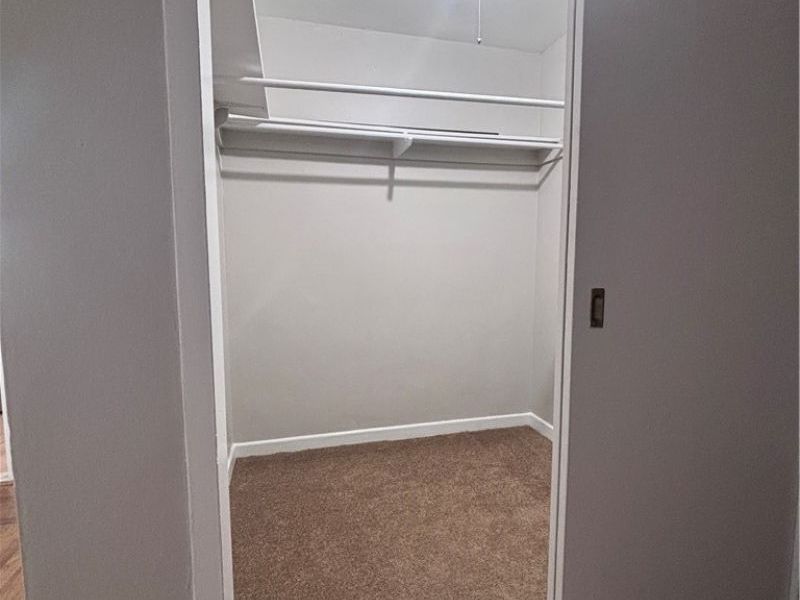 11720 Edgewater Drive, Unit 1007, Lakewood, OH 44107 Photo 4