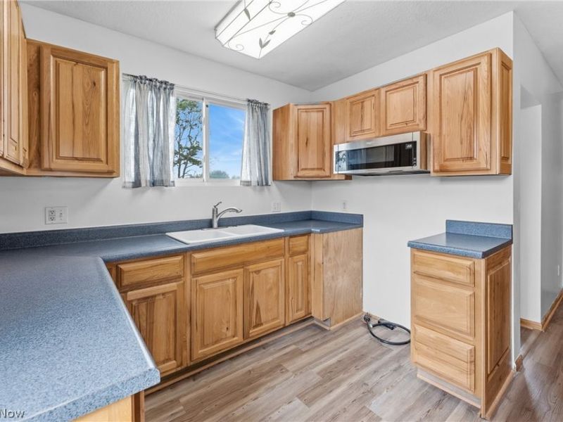 2906 Lincoln Way NW, Massillon, OH 44647 Photo 12