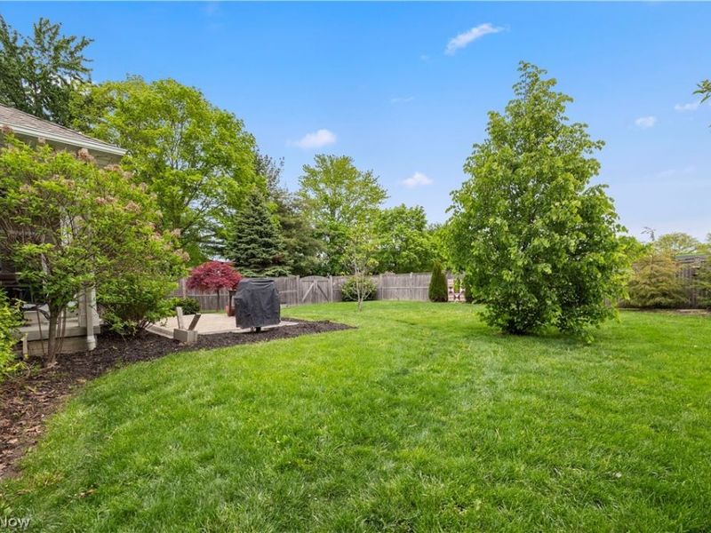 107 Loyola Drive, Elyria, OH 44035 Photo 40