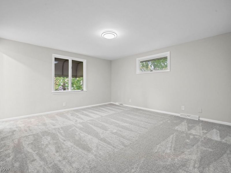 2375 Glendon Road , University Heights, OH 44118 Photo 24