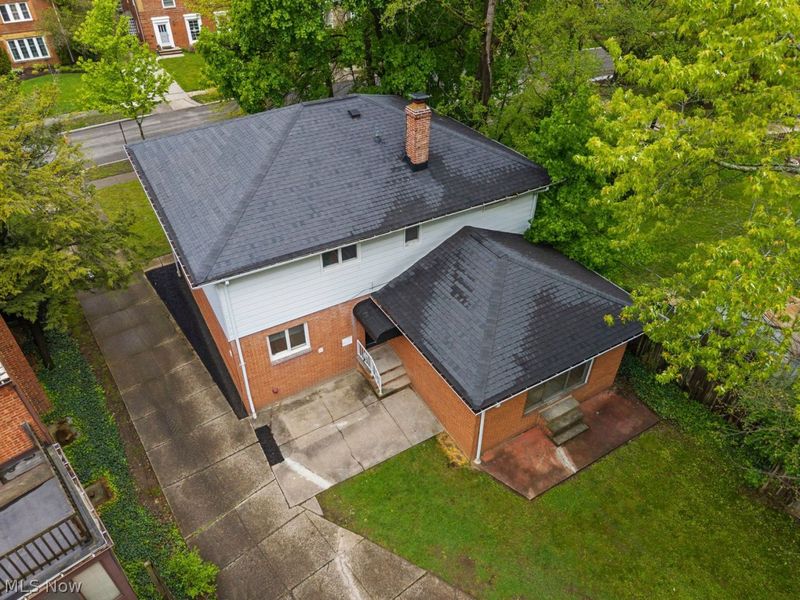 2375 Glendon Road , University Heights, OH 44118 Photo 46