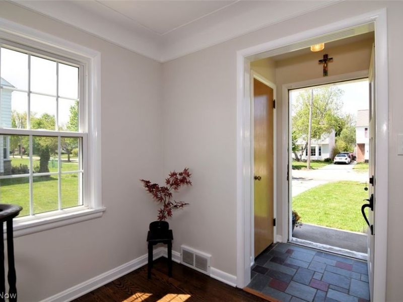 3701 Lynnfield Road , Shaker Heights, OH 44122 Photo 2
