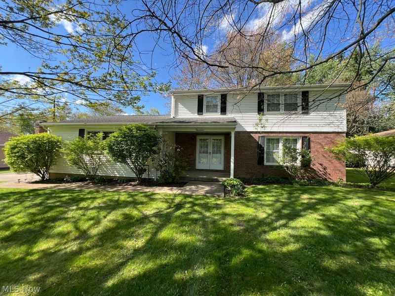 17 Willow Way , Canfield, OH 44406 Photo 1