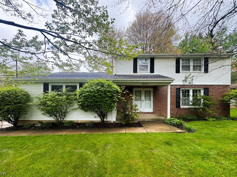 17 Willow Way , Canfield, OH 44406 Photo 2
