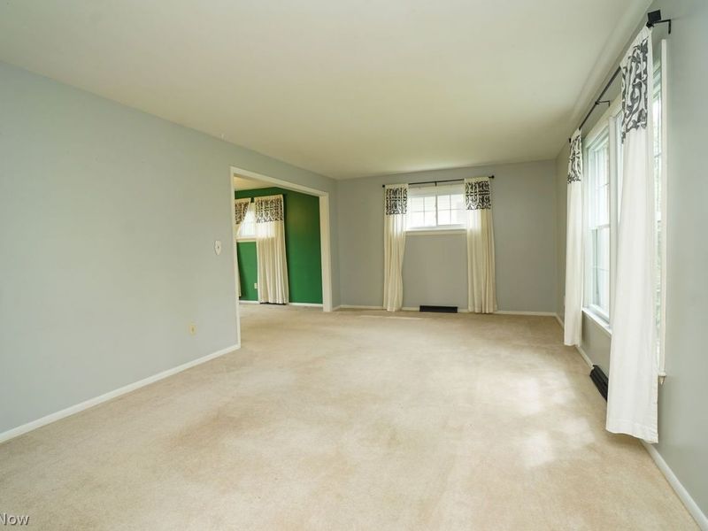 17 Willow Way , Canfield, OH 44406 Photo 7