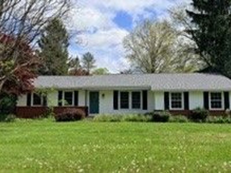 1515 Barlow Road, Hudson, OH 44236 Photo 1
